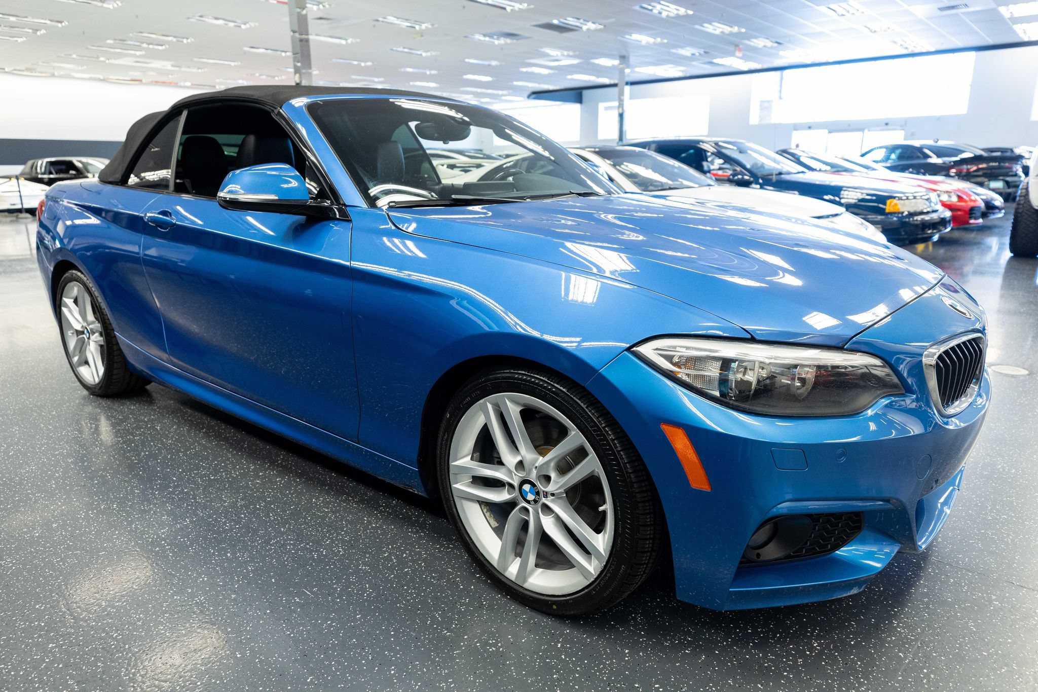 Used 2017 BMW 230i Convertible RWD image 4