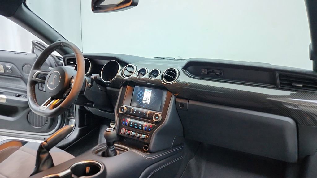 Used 2020 Ford Mustang Shelby GT350 w/ Technology Package image 29