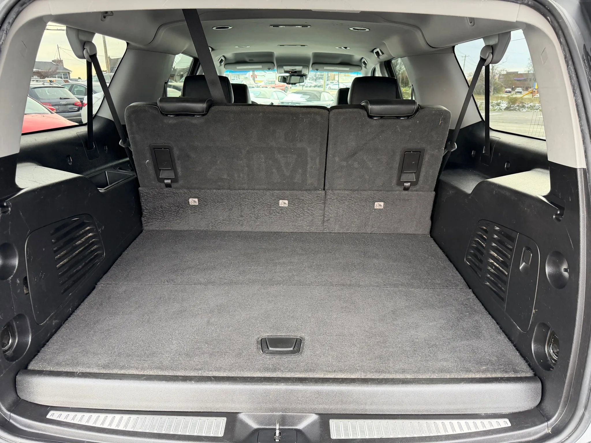 Used 2019 Chevrolet Suburban LT AWD/4WD image 42