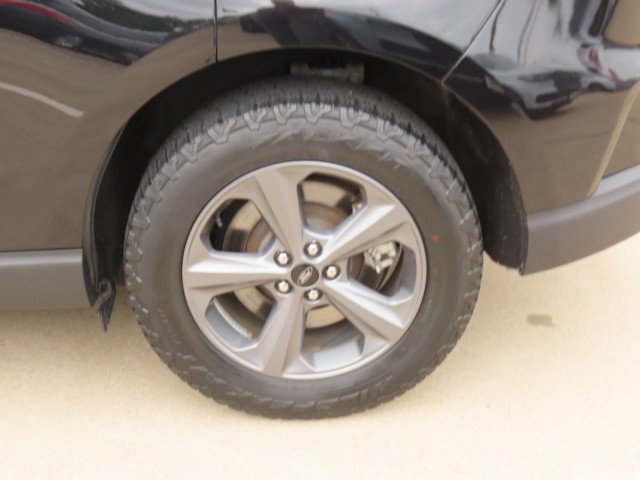 Used 2023 Ford Edge SEL w/ Sport Appearance Package AWD/4WD image 16