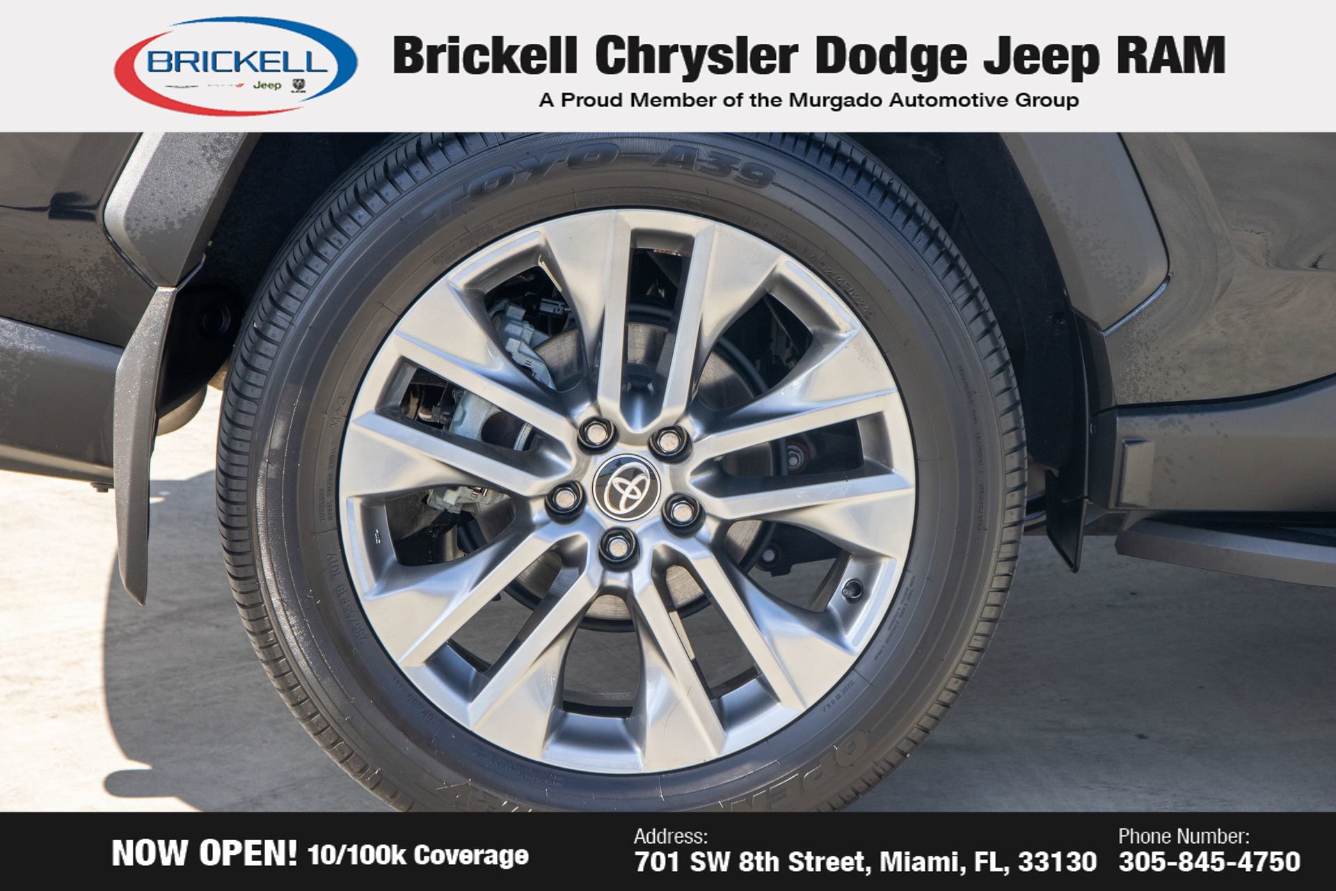 Used 2025 Toyota RAV4 XLE Premium image 35