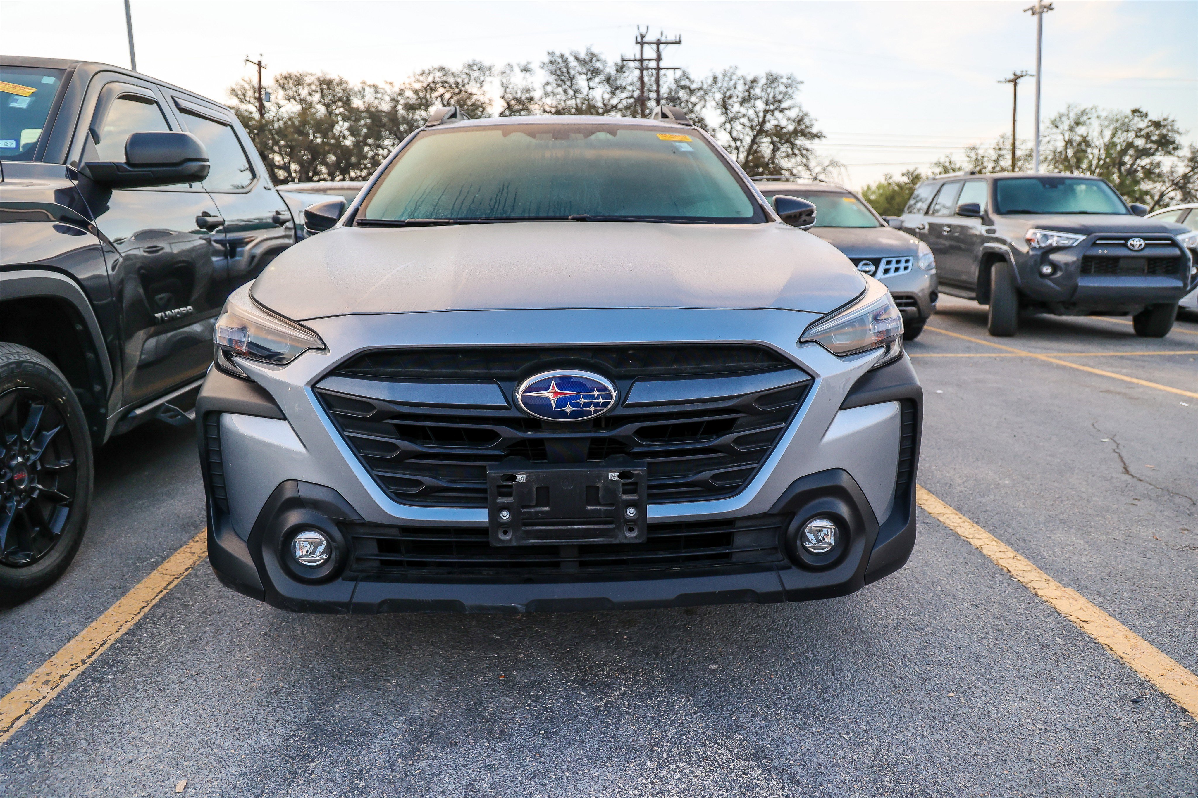 Used 2024 Subaru Outback Premium image 4