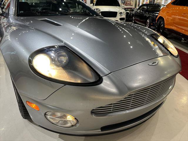 Used 2004 Aston Martin Vanquish RWD image 6