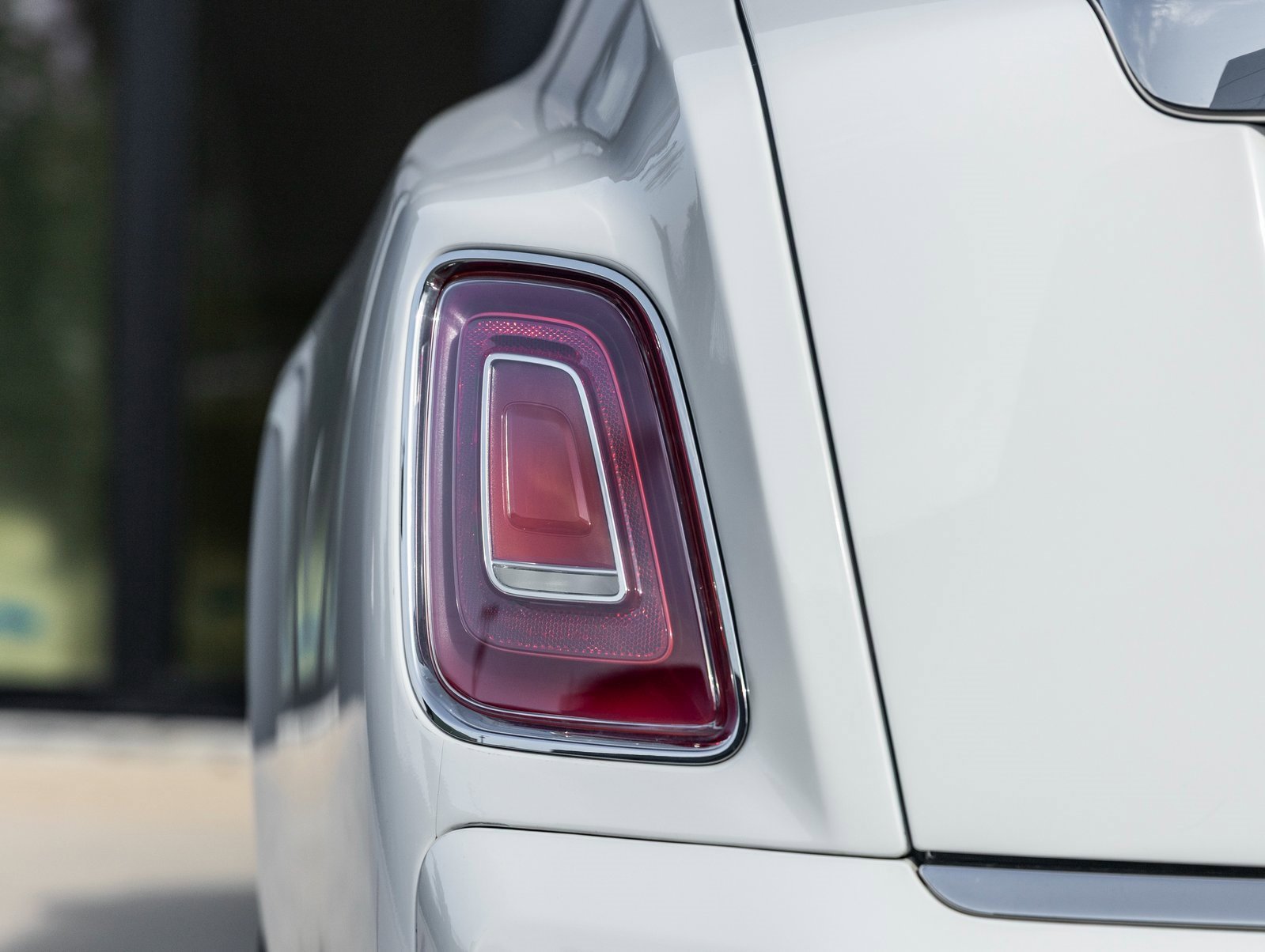 Used 2022 Rolls-Royce Phantom Extended Wheelbase image 14