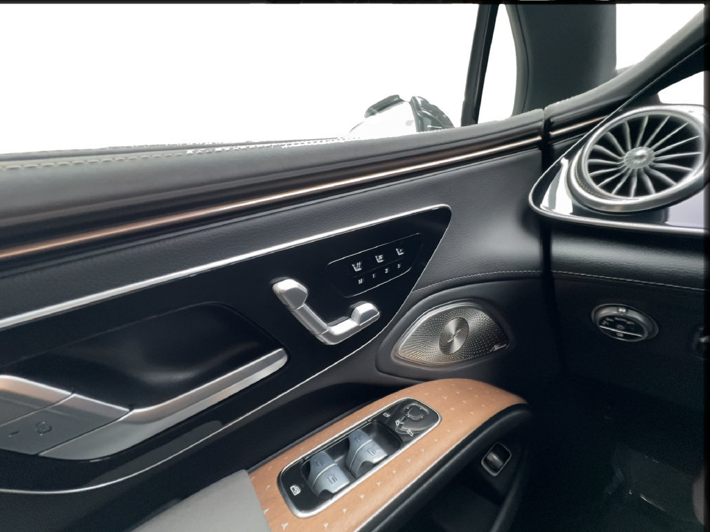 Used 2024 Mercedes-Benz EQS 450+ Sedan image 48