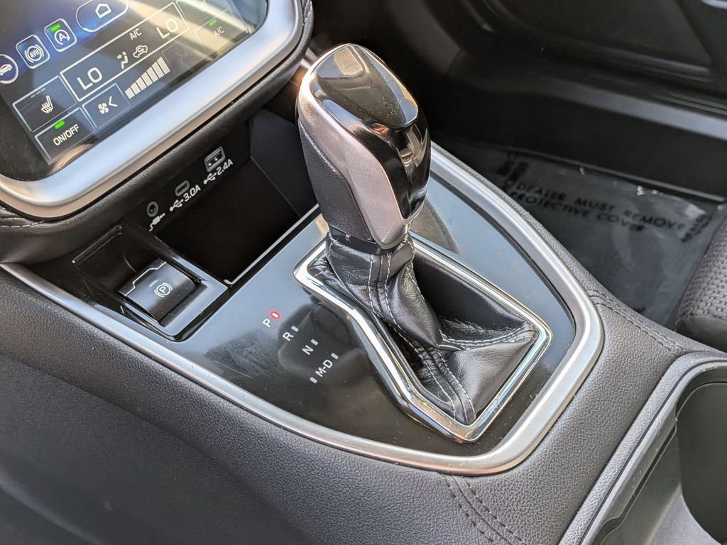 Used 2025 Subaru Outback Premium image 21