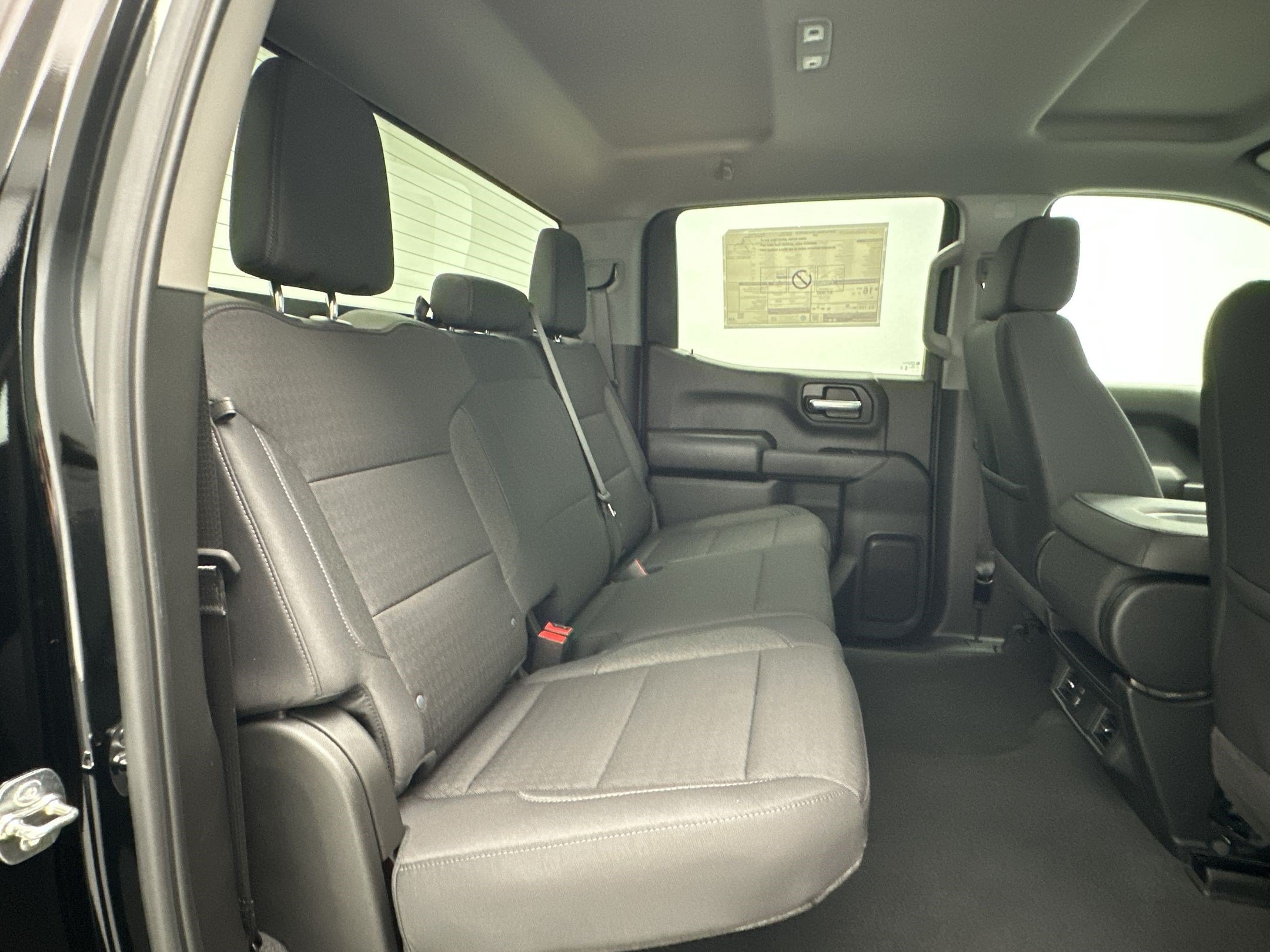 New 2026 Chevrolet Silverado 1500 Custom Trail Boss w/ LPO, Dark Essentials Package AWD/4WD image 27