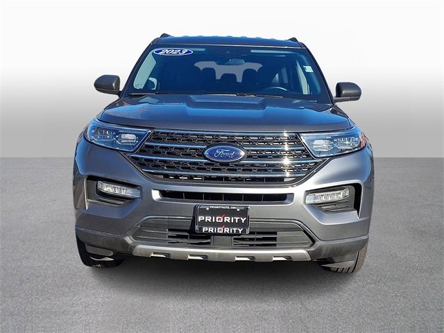 Used 2023 Ford Explorer XLT w/ Equipment Group 202A image 2