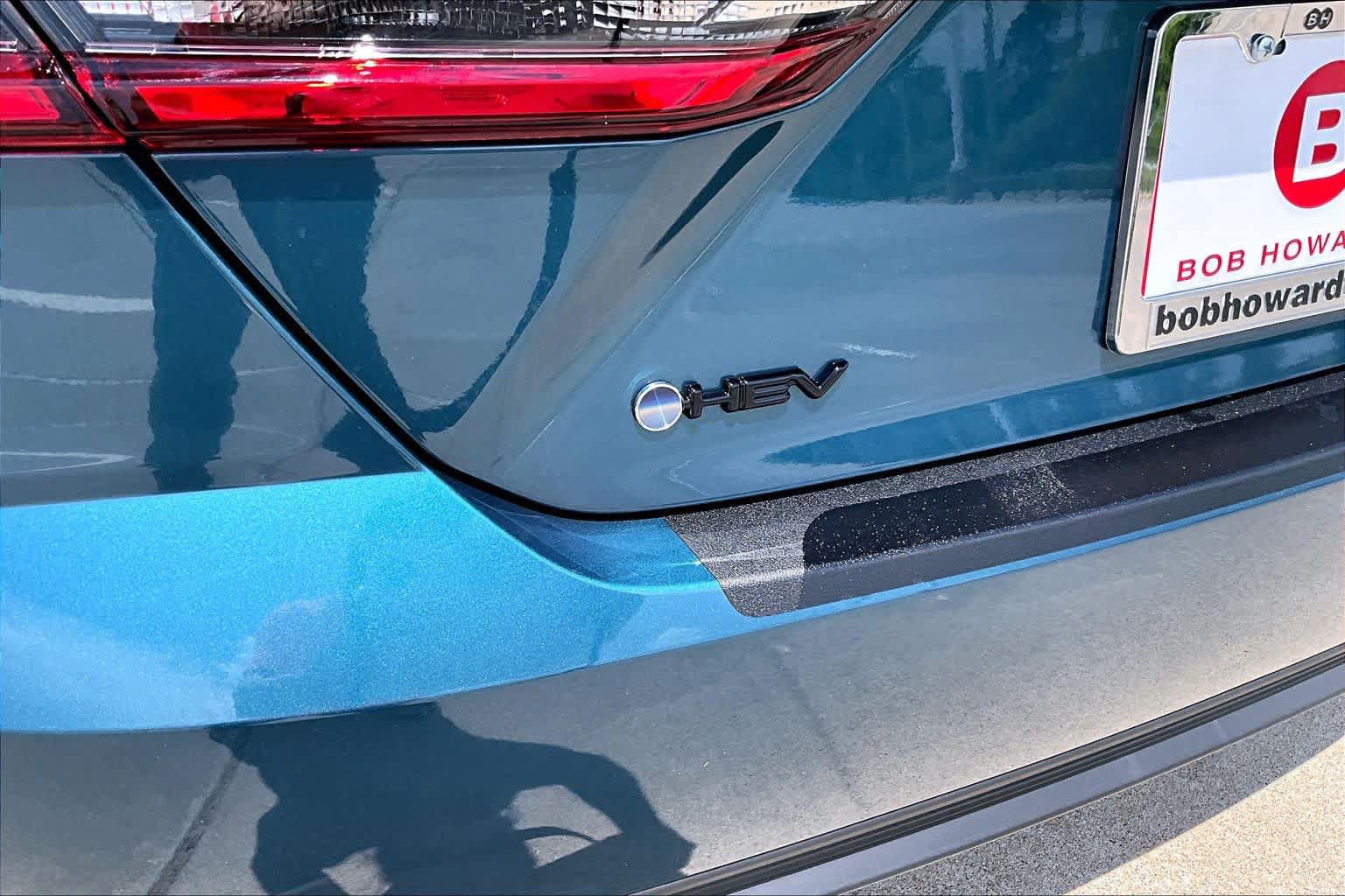 New 2026 Toyota Camry SE FWD image 18