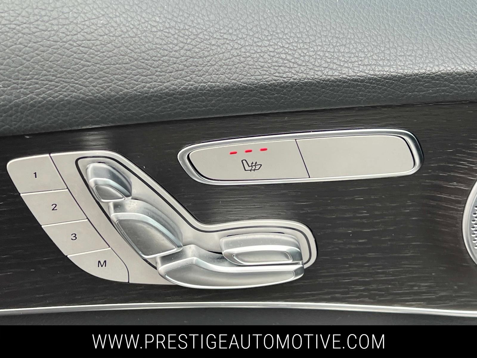 Used 2021 Mercedes-Benz C 300 4MATIC Sedan image 18