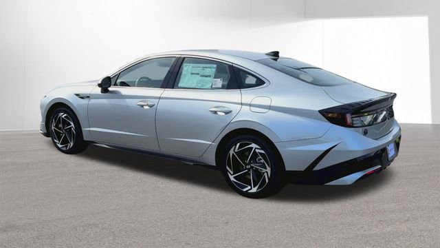 New 2026 Hyundai Sonata SEL FWD image 6