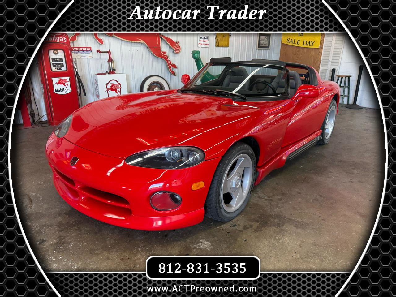 Used 1993 Dodge Viper RT/10 image 1