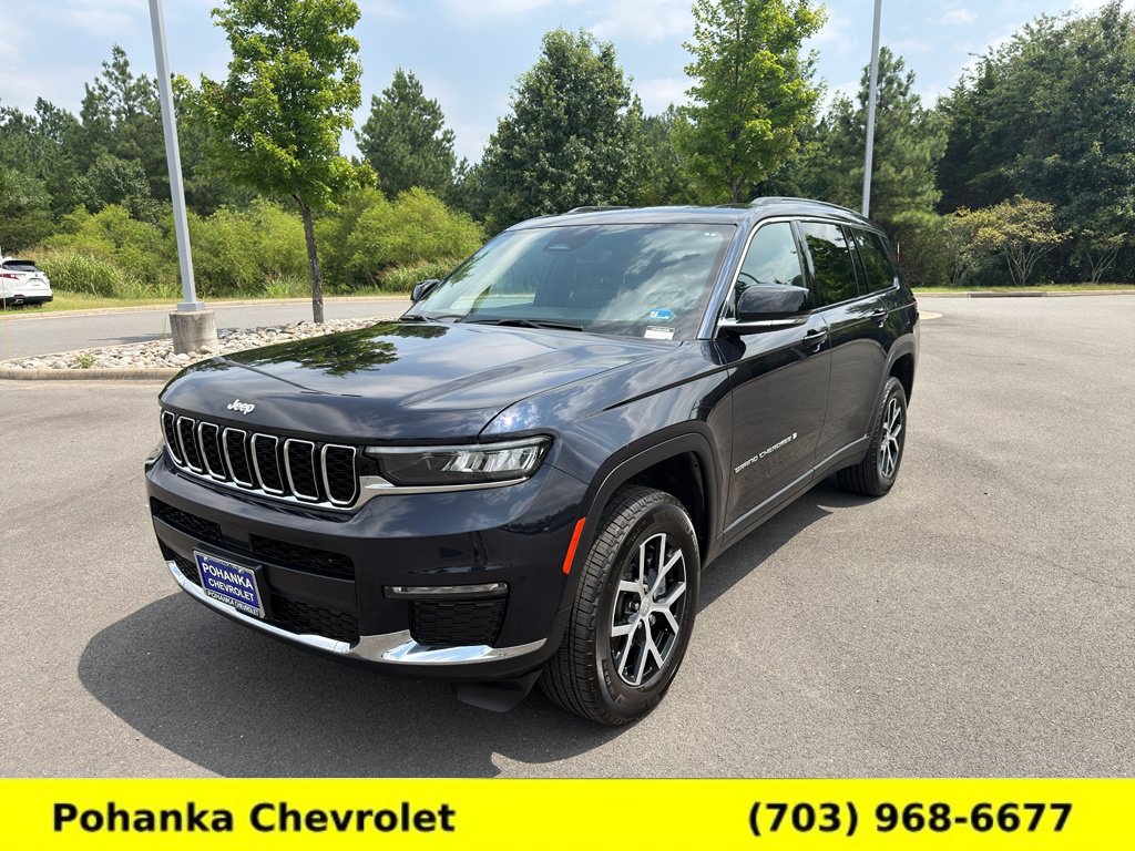 Used 2024 Jeep Grand Cherokee L Limited AWD/4WD image 3
