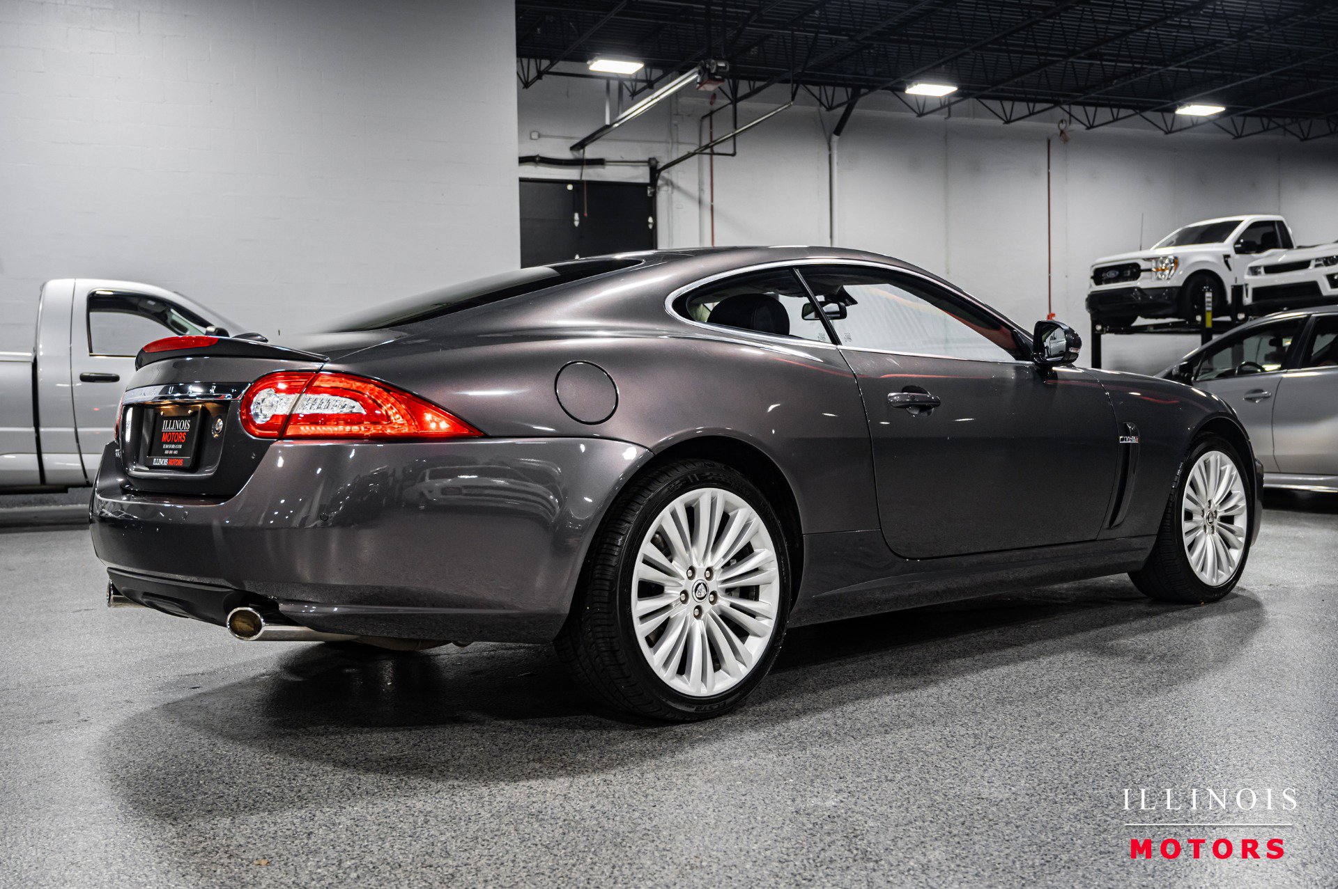 Used 2011 Jaguar XK Coupe image 5