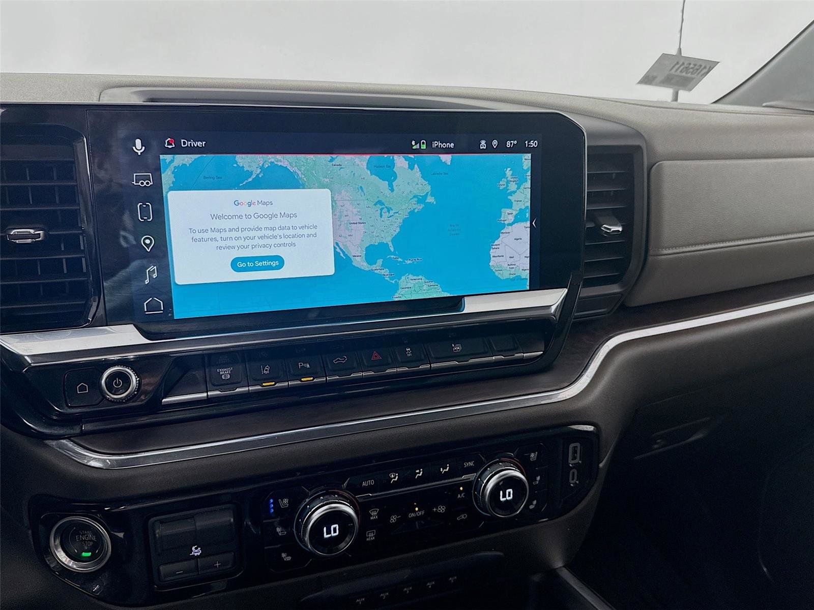 Used 2025 GMC Sierra 3500 SLT w/ SLT Convenience Package image 13