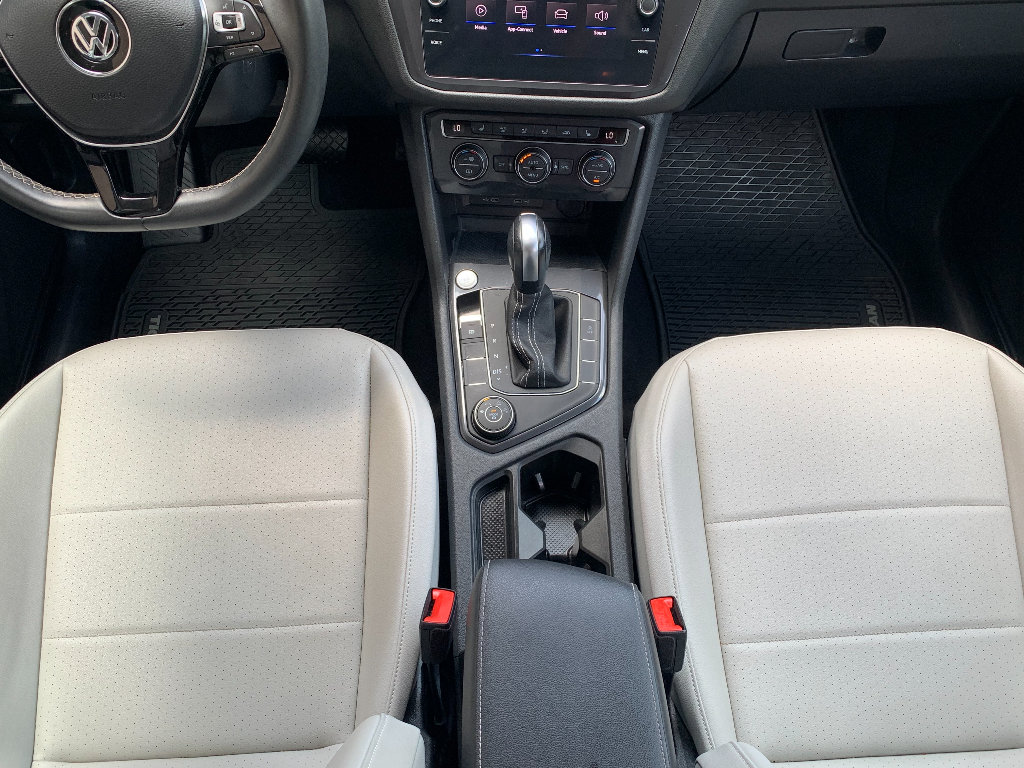 Used 2021 Volkswagen Tiguan SE AWD/4WD image 20