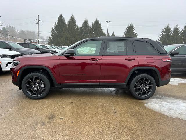 New 2025 Jeep Grand Cherokee Limited w/ Trailer Tow Package image 4