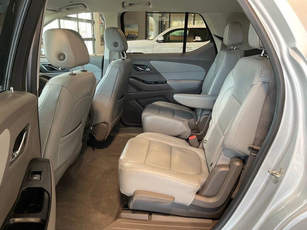 Used 2019 Chevrolet Traverse Premier image 23