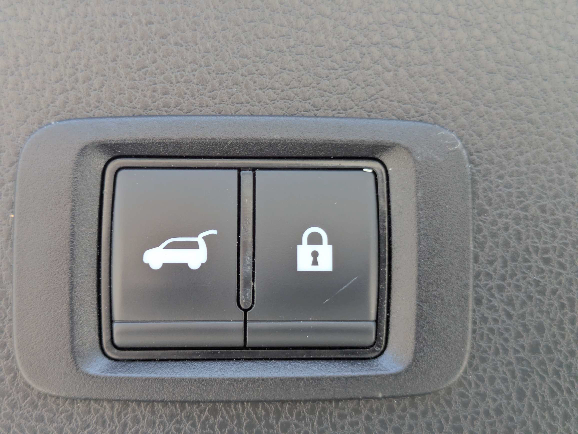 Used 2025 Mitsubishi Eclipse Cross SE AWD/4WD image 8