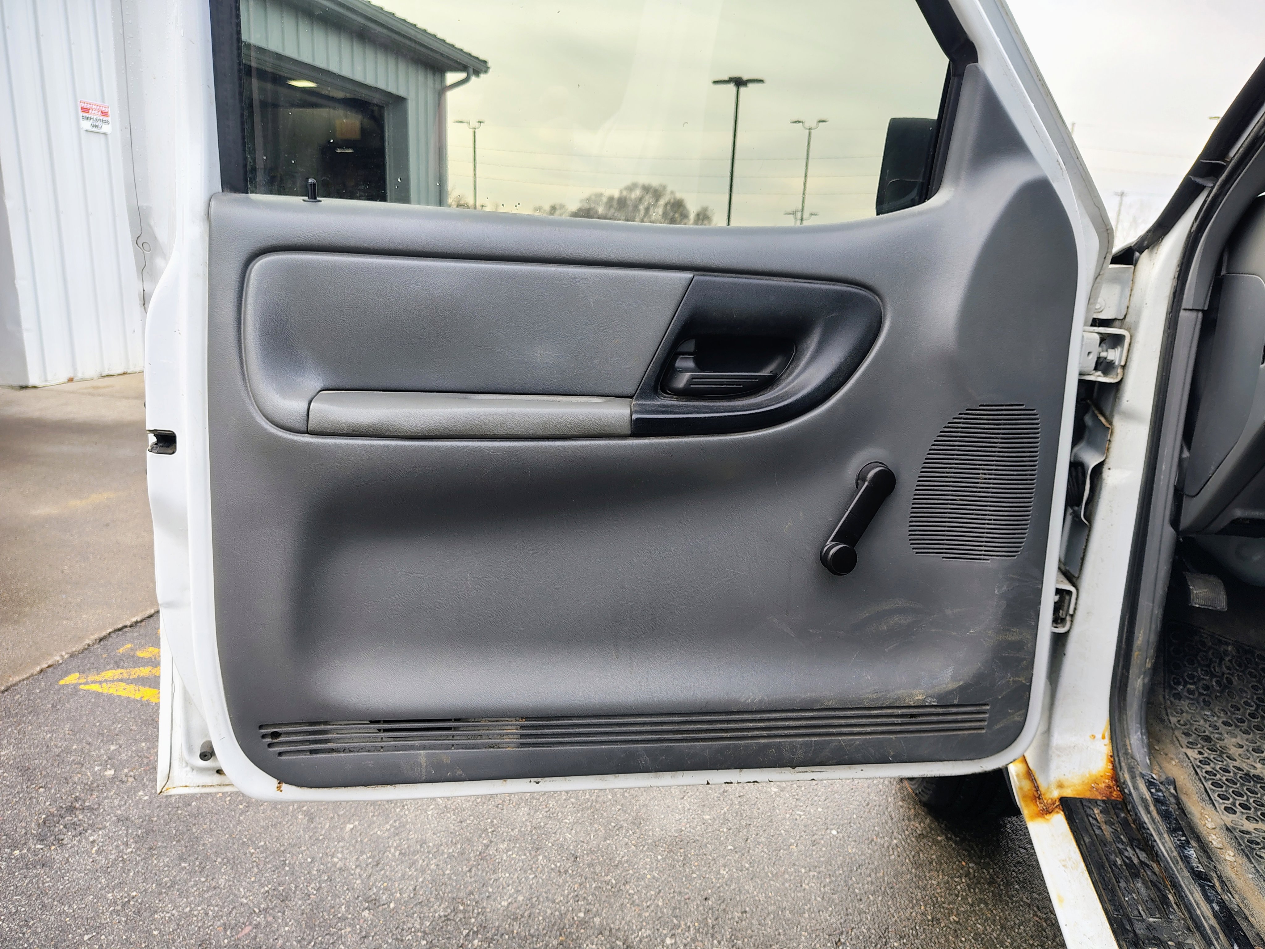 Used 2010 Ford Ranger XL image 14