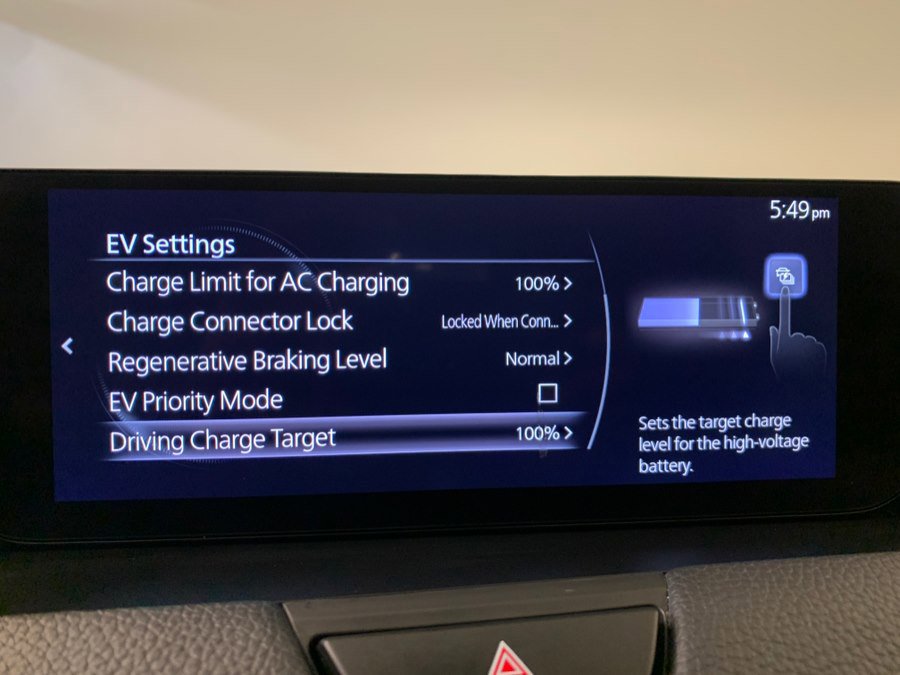 Used 2024 MAZDA CX-90 Plug-In Hybrid w/ Preferred image 33