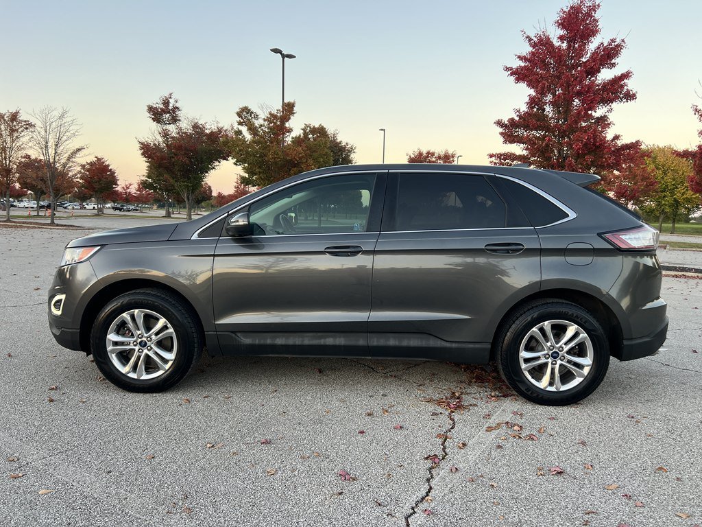 Used 2015 Ford Edge SEL w/ Equipment Group 201A AWD/4WD image 2