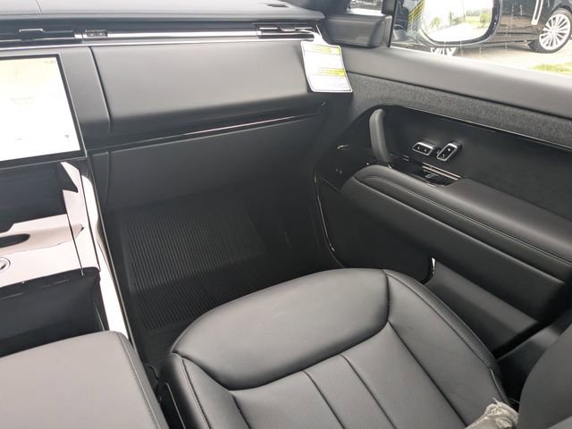 New 2026 Land Rover Range Rover Sport Dynamic SE image 17