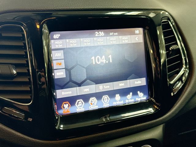 Used 2018 Jeep Compass Limited image 15