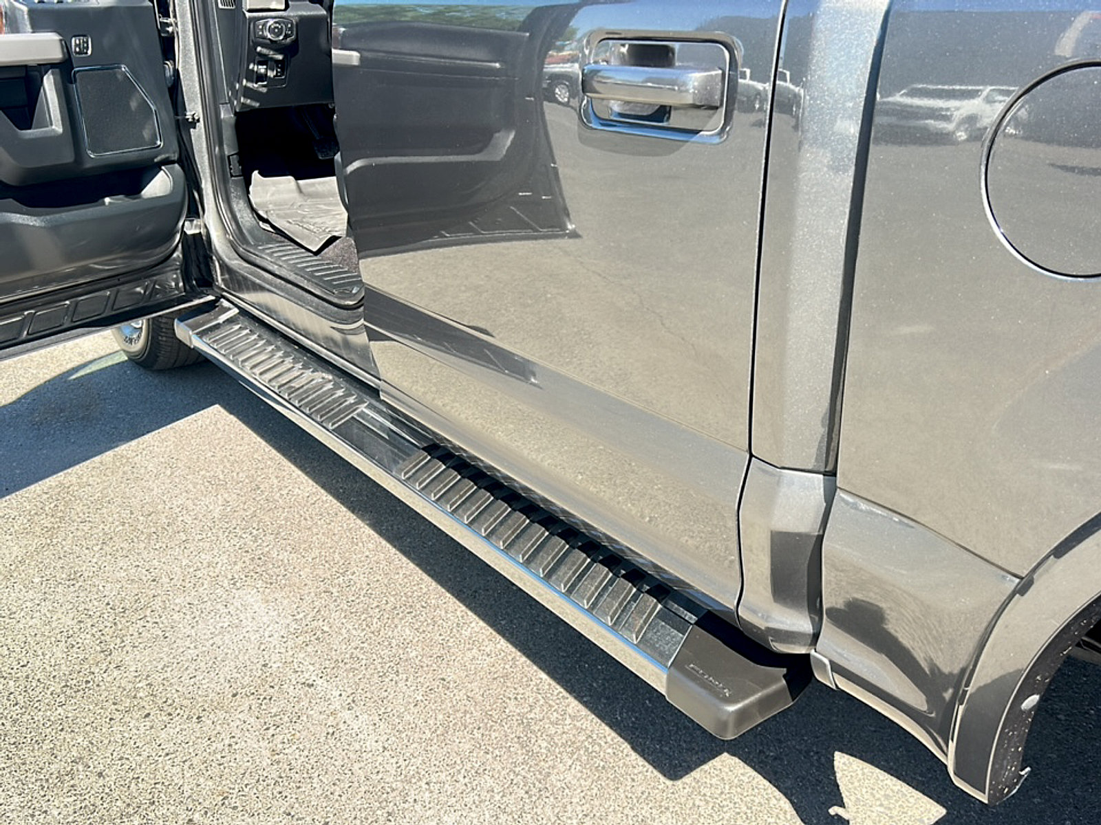 Used 2019 Ford F150 Lariat w/ Max Trailer Tow Package AWD/4WD image 24