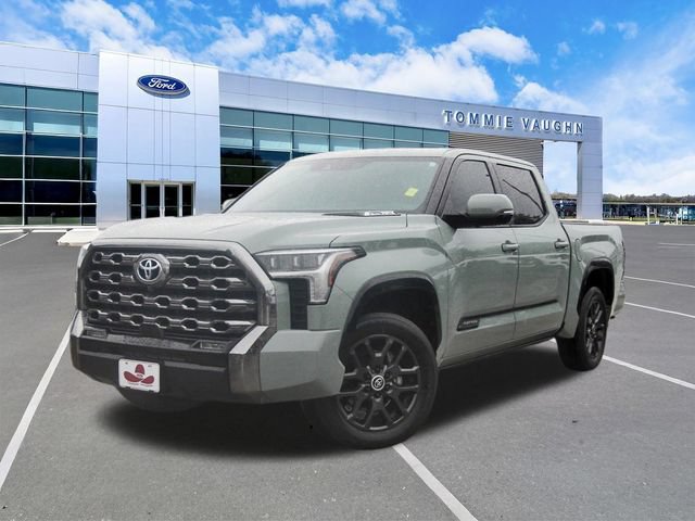 Used 2024 Toyota Tundra Platinum AWD/4WD image 1