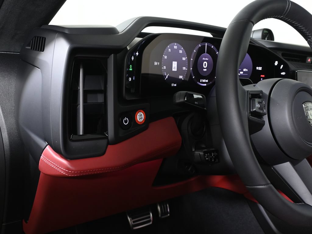 New 2026 Porsche Cayenne Turbo AWD/4WD image 30