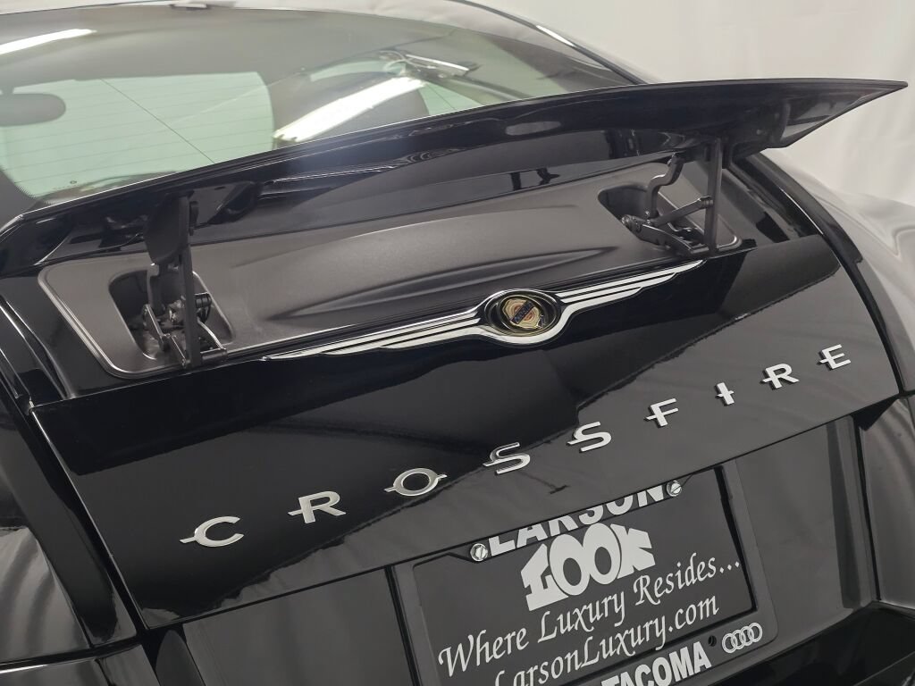 Used 2006 Chrysler Crossfire Limited RWD image 27