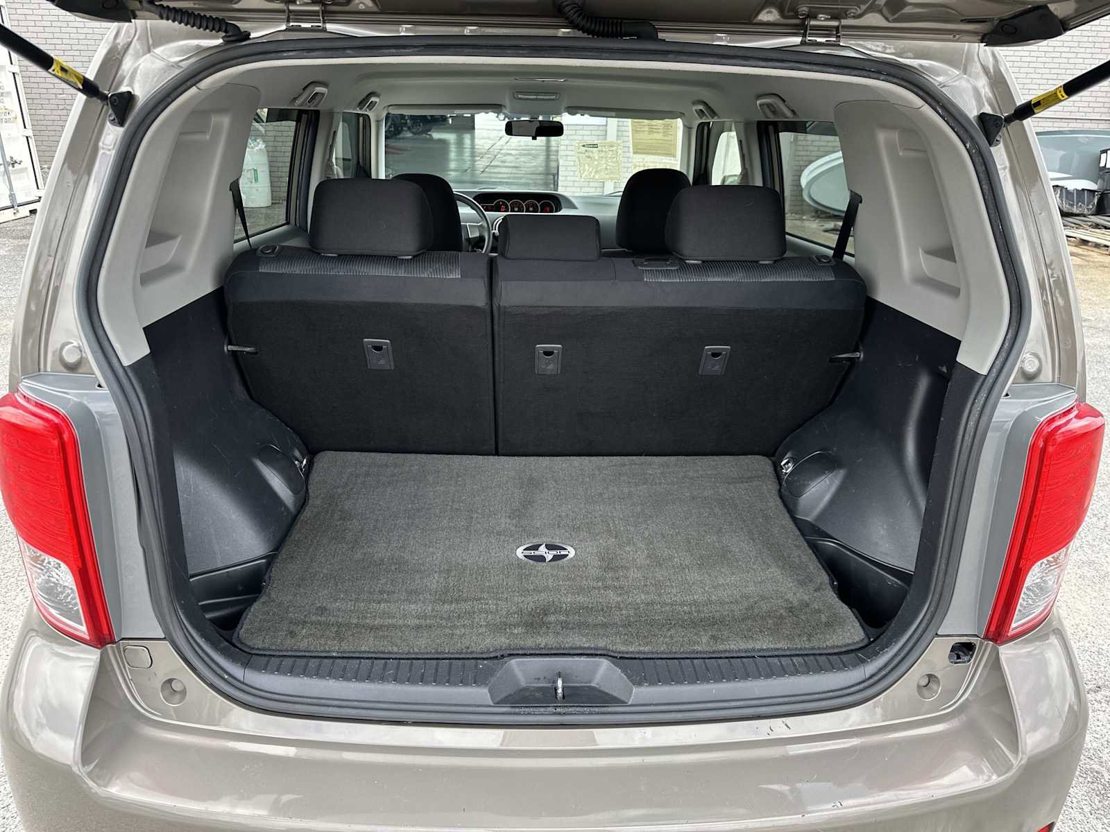 Used 2012 Scion xB image 23