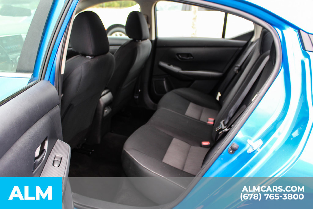 Used 2024 Nissan Sentra SV FWD image 17