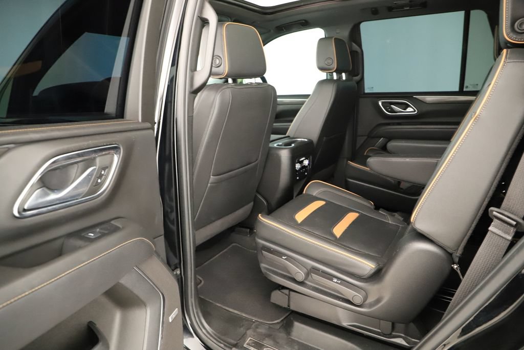 Used 2024 GMC Yukon AT4 w/ AT4 Premium Plus Package AWD/4WD image 30