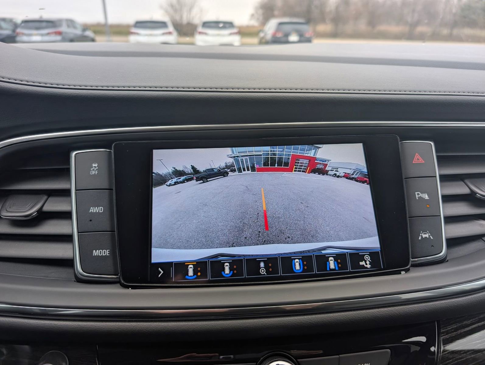 Used 2020 Buick Enclave Avenir w/ Avenir Technology Package AWD/4WD image 20