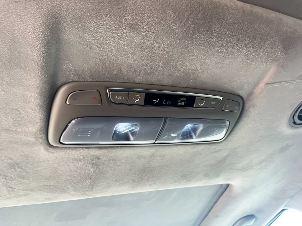 Used 2022 Kia Telluride SX w/ SX Prestige Package AWD/4WD image 27