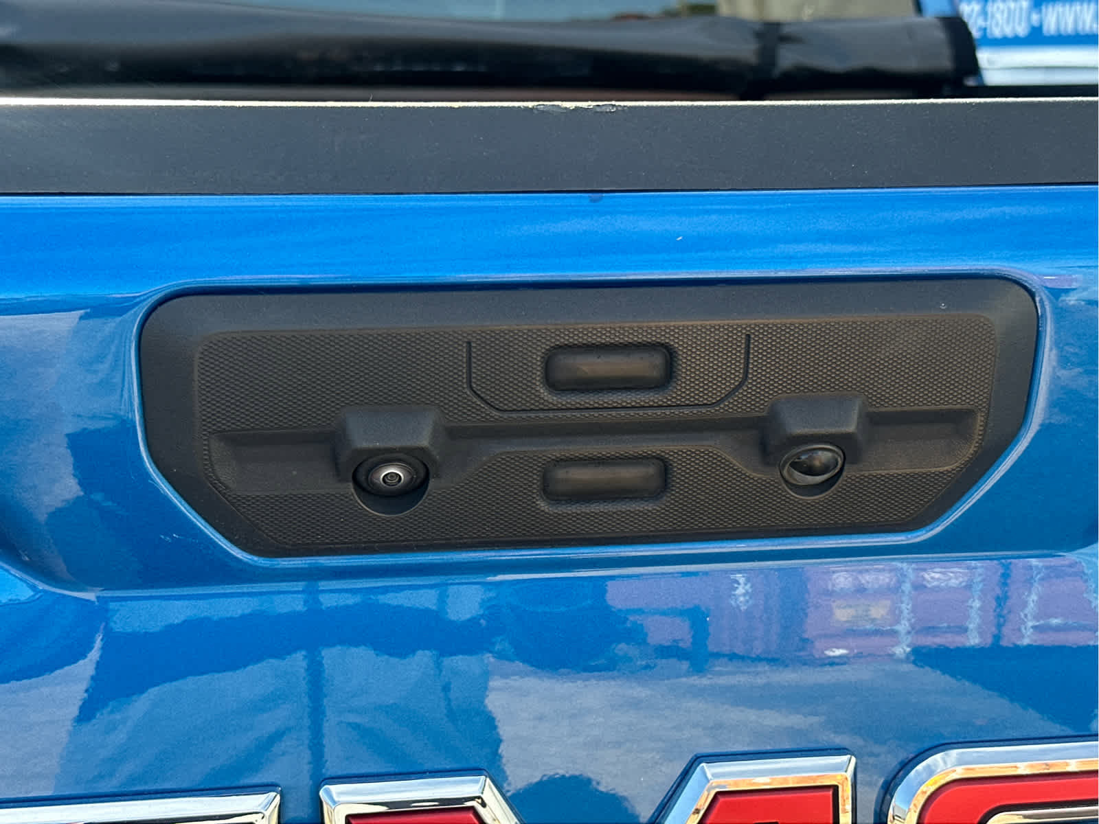 Used 2022 GMC Sierra 1500 Elevation image 21