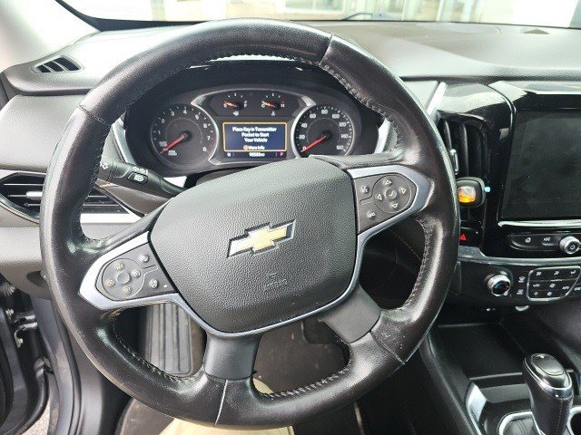 Used 2020 Chevrolet Traverse LT image 28