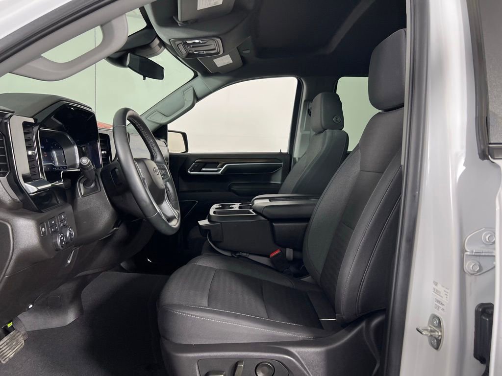 Used 2024 Chevrolet Silverado 1500 RST image 21