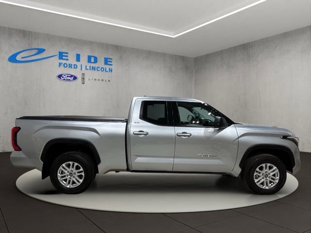 Used 2022 Toyota Tundra SR5 w/ SR5 Premium Package image 7