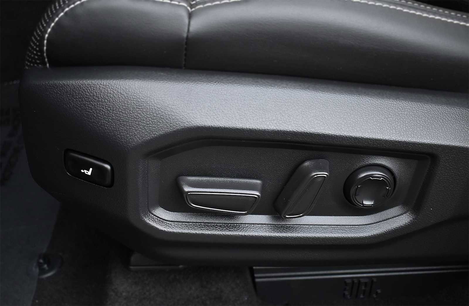 Used 2024 Toyota Tundra Capstone image 11