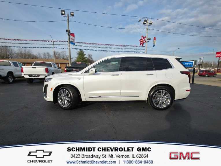 Used 2025 Cadillac XT6 Premium Luxury image 8