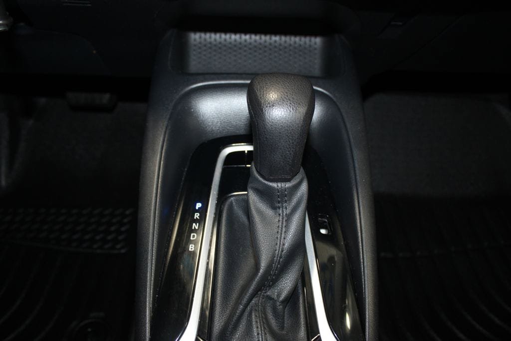 Used 2022 Toyota Corolla LE FWD image 28