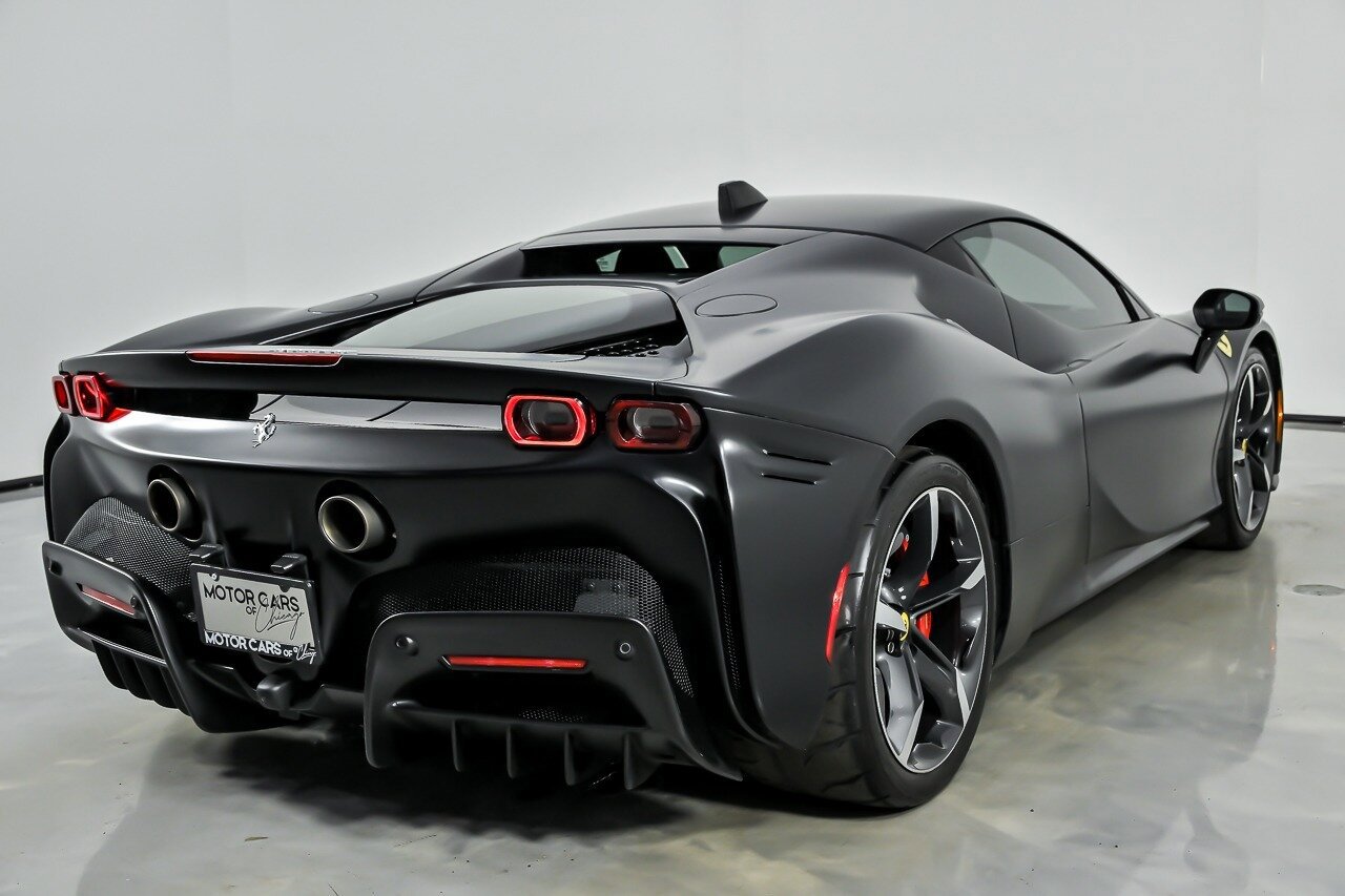 Used 2022 Ferrari SF90 Stradale image 12