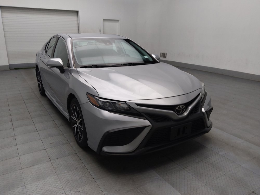 Used 2022 Toyota Camry SE image 13