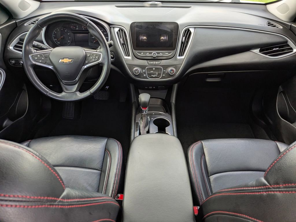 Used 2021 Chevrolet Malibu RS image 22