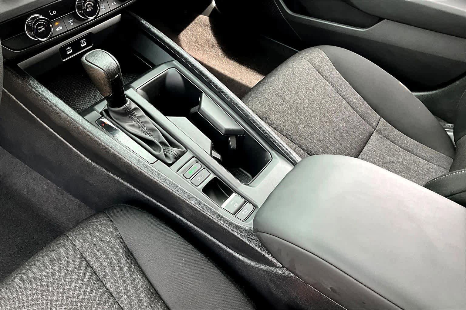 Used 2025 Honda Accord LX image 17