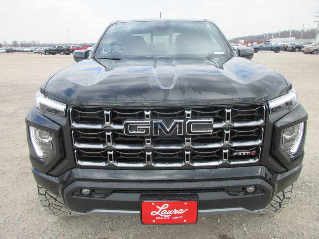 New 2026 GMC Canyon AT4 AWD/4WD image 11