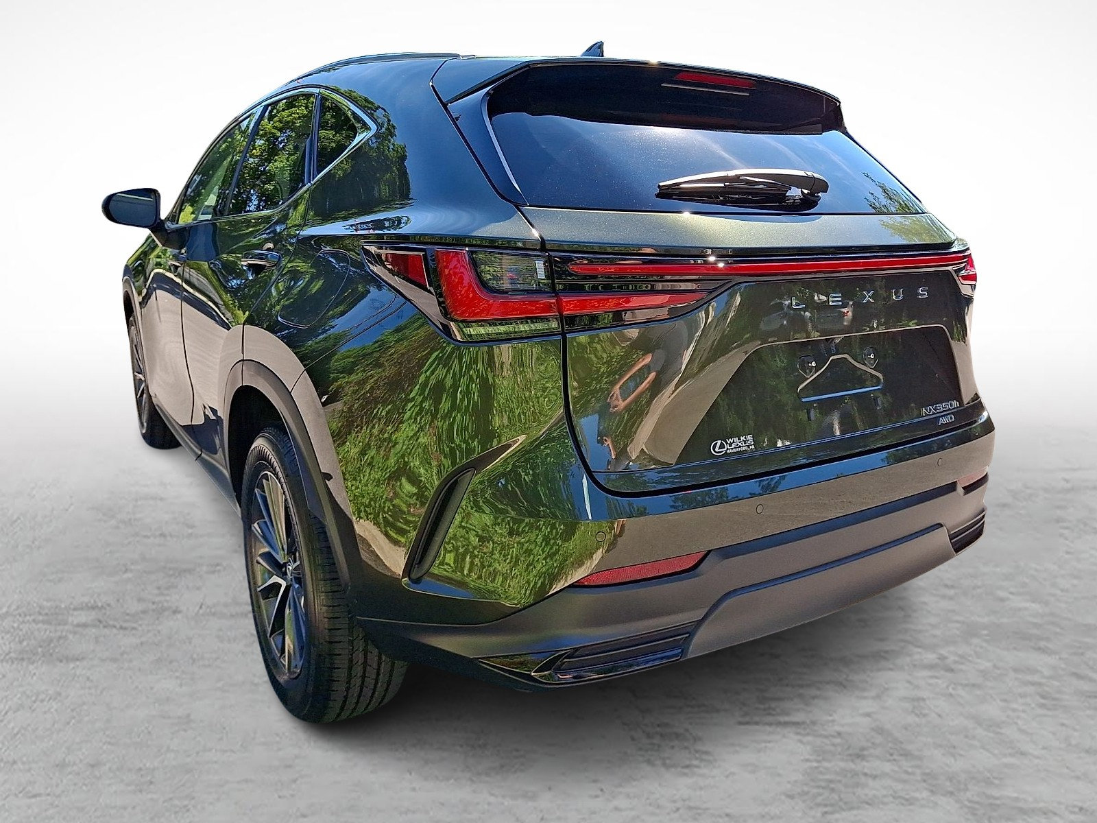 Certified 2024 Lexus NX 350h AWD image 4